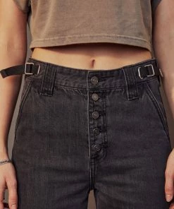 KANCAN Liz High Rise 90's Skater Jeans Wide Leg 18 KANCAN Liz High Rise 90's Skater Jeans Wide Leg