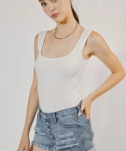 KANCAN Presley Mid Rise Boyfriend Shorts Shorts & Skirts 27 KANCAN Presley Mid Rise Boyfriend Shorts Shorts & Skirts