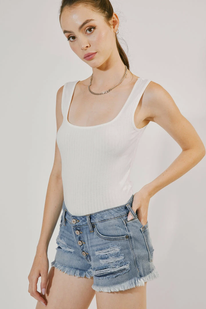 KANCAN Presley Mid Rise Boyfriend Shorts Shorts & Skirts 6 KANCAN Presley Mid Rise Boyfriend Shorts Shorts & Skirts