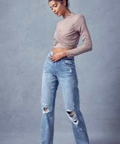 KANCAN Wrene Ultra High Rise 90's Boyfriend Jeans 30 KANCAN Wrene Ultra High Rise 90's Boyfriend Jeans