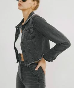 KANCAN Erika Cropped Jacket