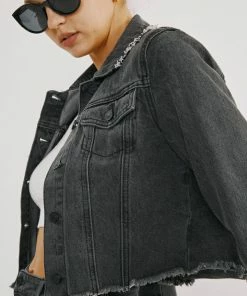 KANCAN Erika Cropped Jacket