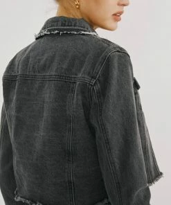 KANCAN Erika Cropped Jacket