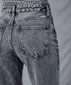 KANCAN Raila Ultra High Rise 90's Flare Jeans Flare & Bootcut