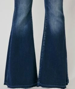 KANCAN Cinthia Ultra High Rise Super Flare Jeans Flare & Bootcut 27 KANCAN Cinthia Ultra High Rise Super Flare Jeans Flare & Bootcut