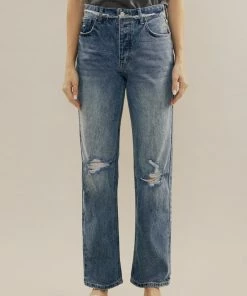 KANCAN Laila High Rise 90's Straight Leg Jeans