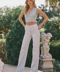 KANCAN Natalia Ultra High Rise 90's Flare Jeans 12 KANCAN Natalia Ultra High Rise 90's Flare Jeans