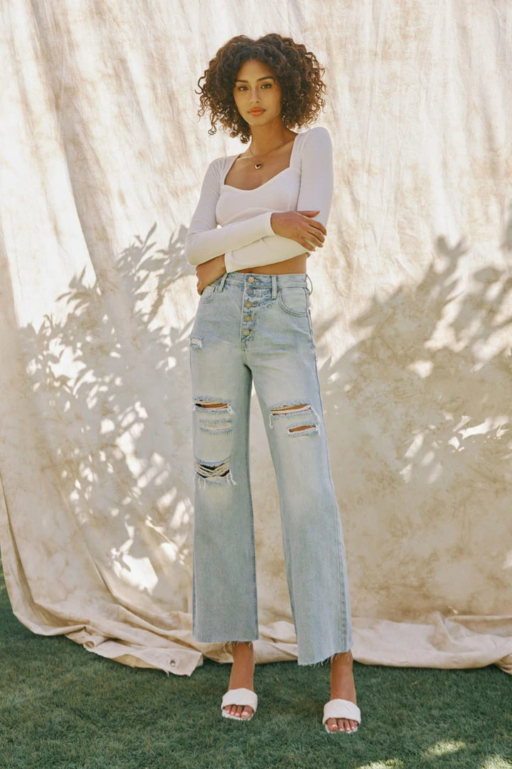 Official Kancan USA Ryland Ultra High Rise 90's Skater Jeans 3 Official Kancan USA Ryland Ultra High Rise 90's Skater Jeans