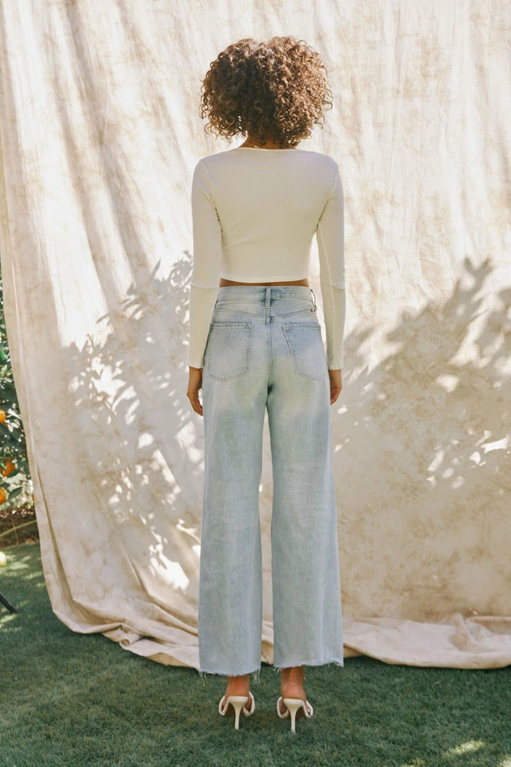 Official Kancan USA Ryland Ultra High Rise 90's Skater Jeans 7 Official Kancan USA Ryland Ultra High Rise 90's Skater Jeans