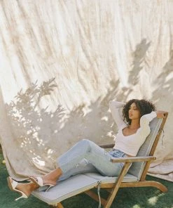 Official Kancan USA Ryland Ultra High Rise 90's Skater Jeans 19 Official Kancan USA Ryland Ultra High Rise 90's Skater Jeans