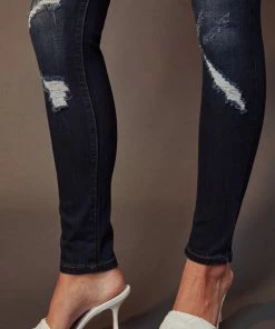KANCAN Saskia Mid Rise Super Skinny Jeans