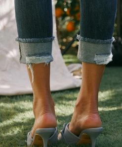 KANCAN Bernice High Rise Boyfriend Jeans