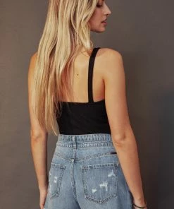 KANCAN Farah High Rise Mom Shorts