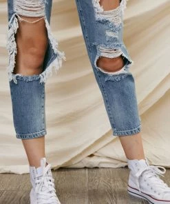 KANCAN Bonnie High Rise Boyfriend Jeans