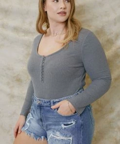 KANCAN Sandrine Ultra High Rise Mom Shorts - Plus