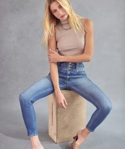 KANCAN Alexandria High Rise Super Skinny Jeans 25 KANCAN Alexandria High Rise Super Skinny Jeans