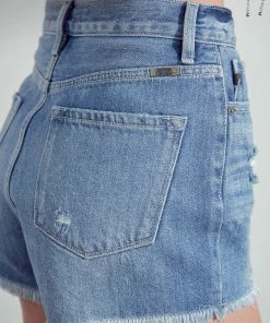 KANCAN Sofia Ultra High Rise Shorts Shorts & Skirts 25 KANCAN Sofia Ultra High Rise Shorts Shorts & Skirts