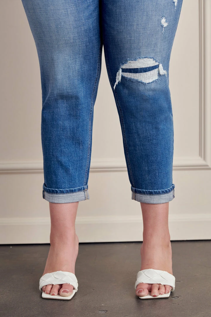 KANCAN Halen Mid Rise Boyfriend Jeans - Plus 10 KANCAN Halen Mid Rise Boyfriend Jeans - Plus