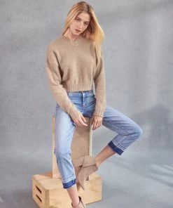 KANCAN Georgia Ultra High Rise Slim Straight Jeans Straight Leg 28 KANCAN Georgia Ultra High Rise Slim Straight Jeans Straight Leg