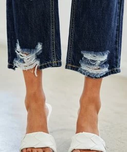 KANCAN Trevie Ultra High Rise Straight Leg Jeans 38 KANCAN Trevie Ultra High Rise Straight Leg Jeans