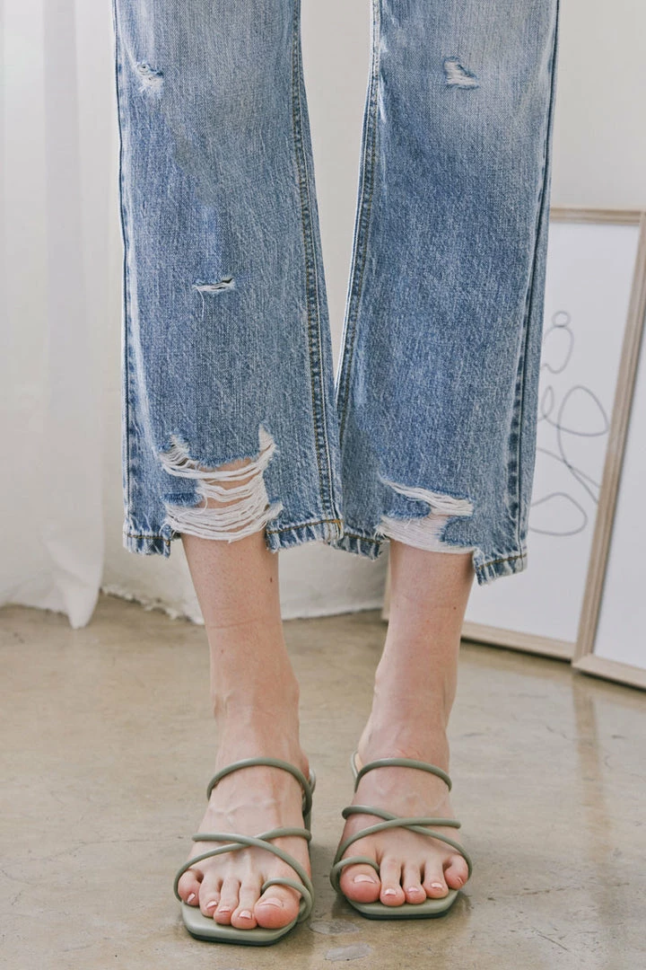 KANCAN Trevie Ultra High Rise Straight Leg Jeans 12 KANCAN Trevie Ultra High Rise Straight Leg Jeans