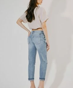 KANCAN Amie High Rise Boyfriend Jeans