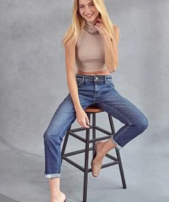 KANCAN Filana Mid Rise Boyfriend Jeans