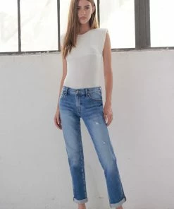 KANCAN Leonel Mid Rise Boyfriend Jeans