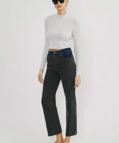 KANCAN New Arrivals Regan High Rise 90's Boyfriend Jeans