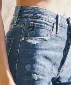 KANCAN Yolanda Ultra High Rise 90's Straight Leg Jeans