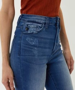 KANCAN Straight Leg Iverson Ultra High Rise Cropped Slim Straight Jeans