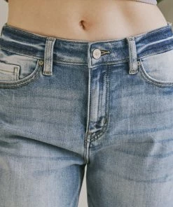 KANCAN Remio High Rise Mom Jeans