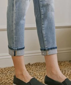 KANCAN Remio High Rise Mom Jeans