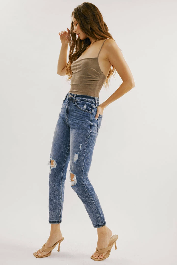 KANCAN Kenzie Ultra High Rise Mom Jeans 9 KANCAN Kenzie Ultra High Rise Mom Jeans