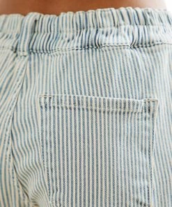 KANCAN Tokyo Ultra High Rise Mom Jean